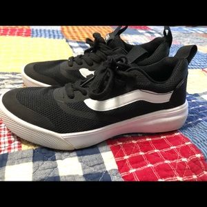 Woman’s vans running shoe size 6.5
